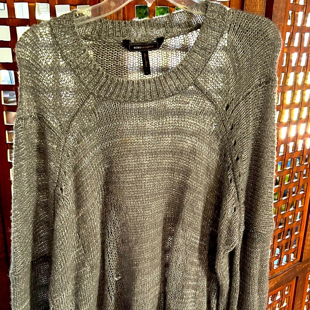 Grey light weight sweater.